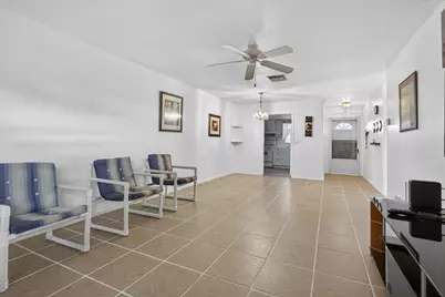 2833 Crosley Drive W, Unit #C, West Palm Beach, FL 33415 - Photo 11