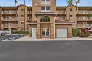 5842 Crystal Shores Dr, Boynton Beach, FL 33437 - Photo 3