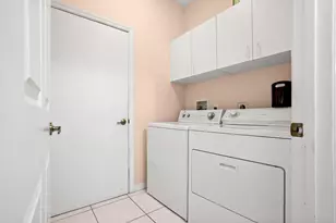 536 NW Cortina Ln, Port Saint Lucie, FL 34986 - Photo 29