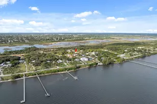 109 Riverview Dr, Jensen Beach, FL 34957 - Photo 9