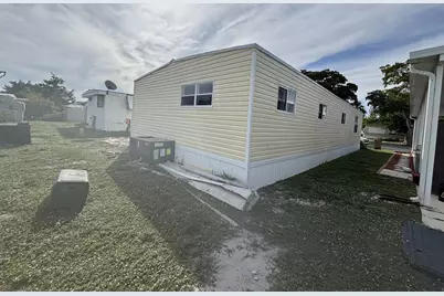 4916 NW 2nd Ave, Deerfield Beach, FL 33064 - Photo 19