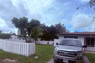 1801 NE 25th Ave, Pompano Beach, FL 33062 - Photo 3