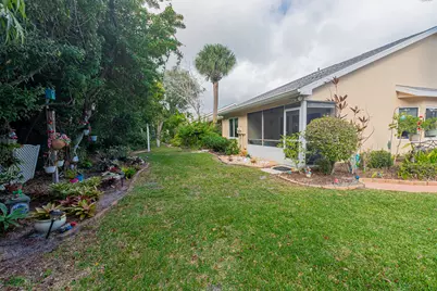1638 SE Green Acres Circle, Unit #G101, Port Saint Lucie, FL 34952 - Photo 21
