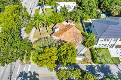 383 31st Court, West Palm Beach, FL 33407 - Photo 5