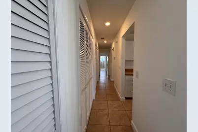 125 S Palmway Avenue, Unit #4, Lake Worth Beach, FL 33460 - Photo 25