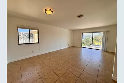 125 S Palmway Avenue, Unit #4, Lake Worth Beach, FL 33460 - Photo 7