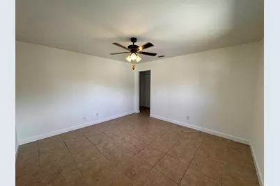 125 S Palmway Avenue, Unit #4, Lake Worth Beach, FL 33460 - Photo 19