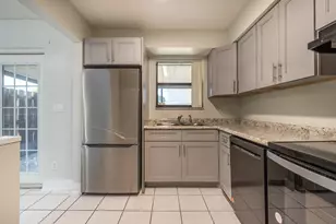 2204 Seaside Dr, Greenacres, FL 33463 - Photo 15