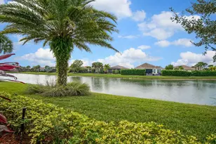 10576 SW Visconti Way, Port Saint Lucie, FL 34986 - Photo 5