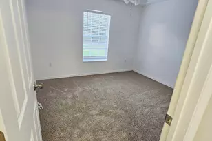 8636 105th Ct, Vero Beach, FL 32967 - Photo 15