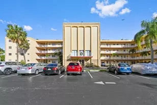 3990 NW 42nd Ave Unit, Lauderdale Lakes, FL 33319 - Photo 29