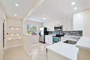 1090 Guildford E, Boca Raton, FL 33434 - Photo 1