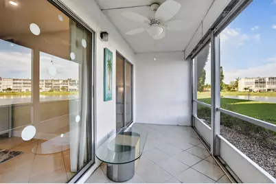 1090 Guildford E, Unit #1090, Boca Raton, FL 33434 - Photo 15