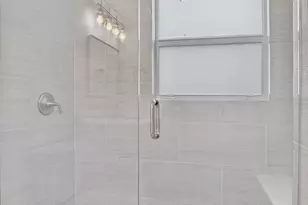 1090 Guildford E, Boca Raton, FL 33434 - Photo 25