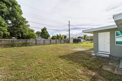 103 Beach Avenue, Port Saint Lucie, FL 34952 - Photo 15