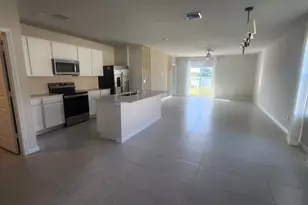 799 Carlyle Wy, Fort Pierce, FL 34947 - Photo 7