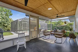 403 Highwood Cir, Jupiter, FL 33458 - Photo 25