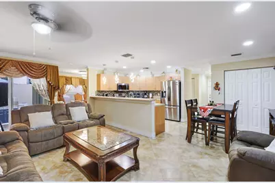 6024 Adriatic Way, West Palm Beach, FL 33413 - Photo 9