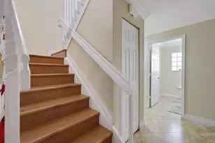 6024 Adriatic Way, West Palm Beach, FL 33413 - Photo 5