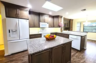 1060 31st Ave, Vero Beach, FL 32960 - Photo 7