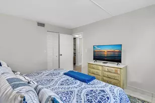 321 SE 3rd St, Dania, FL 33004 - Photo 29