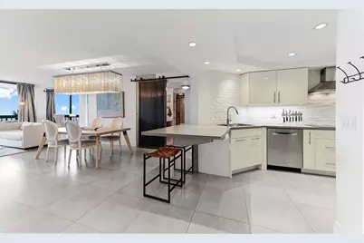 2425 Presidential Way, Unit #1806, West Palm Beach, FL 33401 - Photo 3