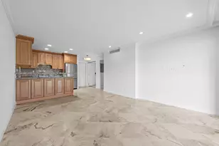 451 Greensward Ln, Delray Beach, FL 33445 - Photo 3