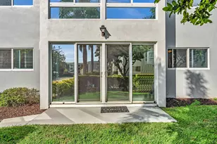 30 Colonial Club Dr, Boynton Beach, FL 33435 - Photo 13