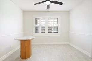 2486 SW Waikiki St, Port Saint Lucie, FL 34953 - Photo 9