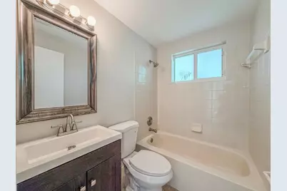 541 NE 44th Street, Unit #B, Boca Raton, FL 33431 - Photo 9