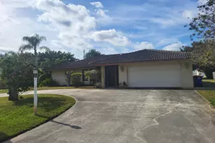 2420 N W Everglades Blvd, Stuart, FL 34994 - Photo 3