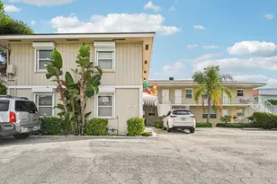 370 Wilma Circle W Unit, Riviera Beach, FL 33404 - Photo 3