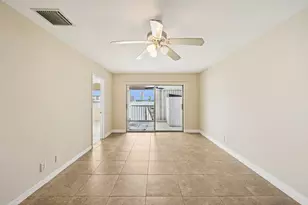 370 Wilma Circle W Unit, Riviera Beach, FL 33404 - Photo 9