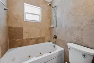 17 Tara Lakes Dr E, Boynton Beach, FL 33436 - Photo 15