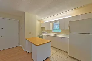 1021 SE Monterey Rd, Stuart, FL 34994 - Photo 3