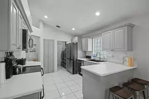 1971 Oak Berry Cir, Wellington, FL 33414 - Photo 9