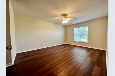 532 SW Kabot Avenue, Port Saint Lucie, FL 34953 - Photo 11