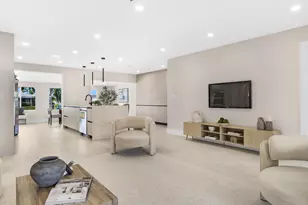 965 SE 10th Ct, Pompano Beach, FL 33060 - Photo 9