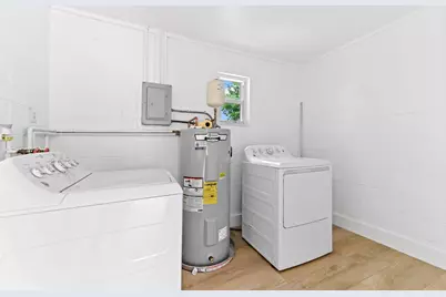 908 SE Hall Street, Stuart, FL 34994 - Photo 9