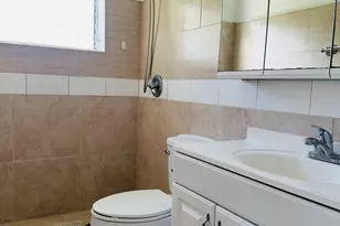 270 NW 10th St, Boca Raton, FL 33432 - Photo 13