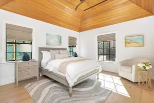 135 Chilean Ave, Palm Beach, FL 33480 - Photo 19