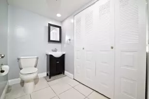 8353 Trent Ct, Boca Raton, FL 33433 - Photo 13