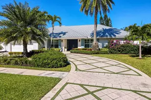 105 Olympus Cir, Jupiter, FL 33477 - Photo 3