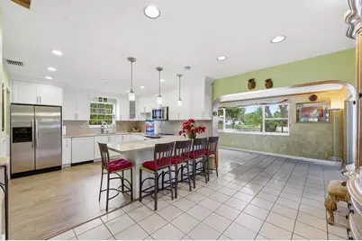 1811 NW 119th Avenue, Pembroke Pines, FL 33026 - Photo 11