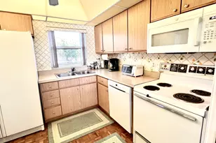 231 E Lantana Rd, Lantana, FL 33462 - Photo 3