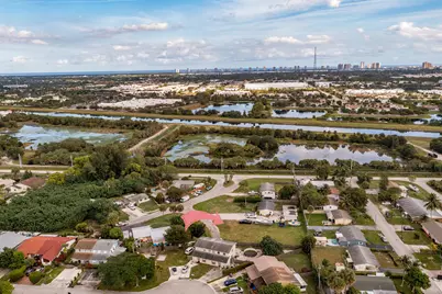 000 Uranus Terrace, Palm Beach Gardens, FL 33403 - Photo 5