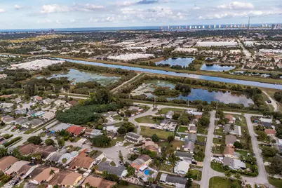 000 Uranus Terrace, Palm Beach Gardens, FL 33403 - Photo 13