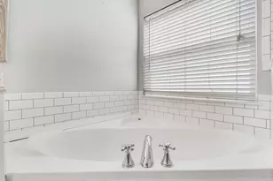 140 Pennock Landing Cir, Jupiter, FL 33458 - Photo 23