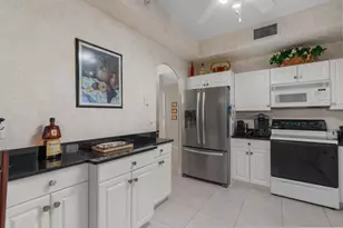 7546 La Paz Blvd, Boca Raton, FL 33433 - Photo 11