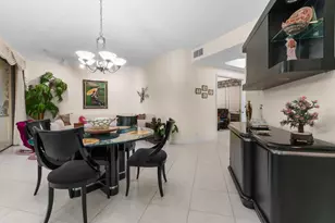 7546 La Paz Blvd, Boca Raton, FL 33433 - Photo 9